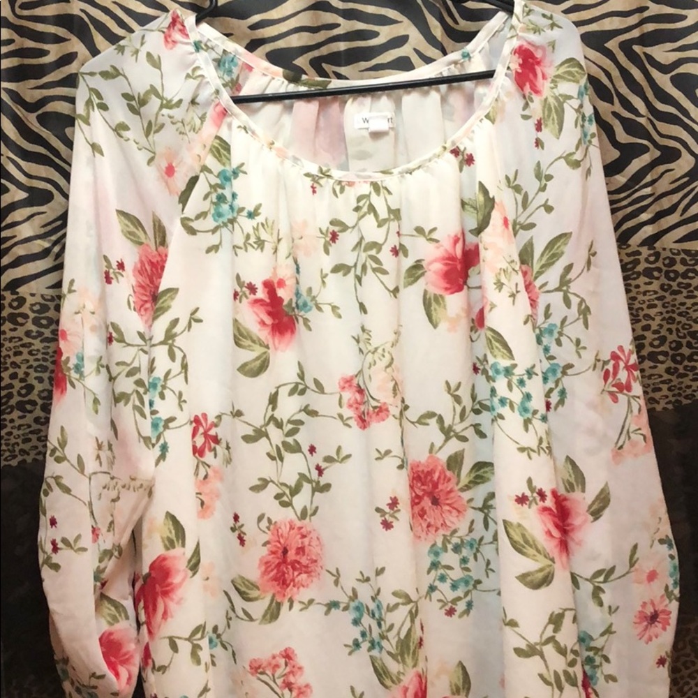 Dress barn top